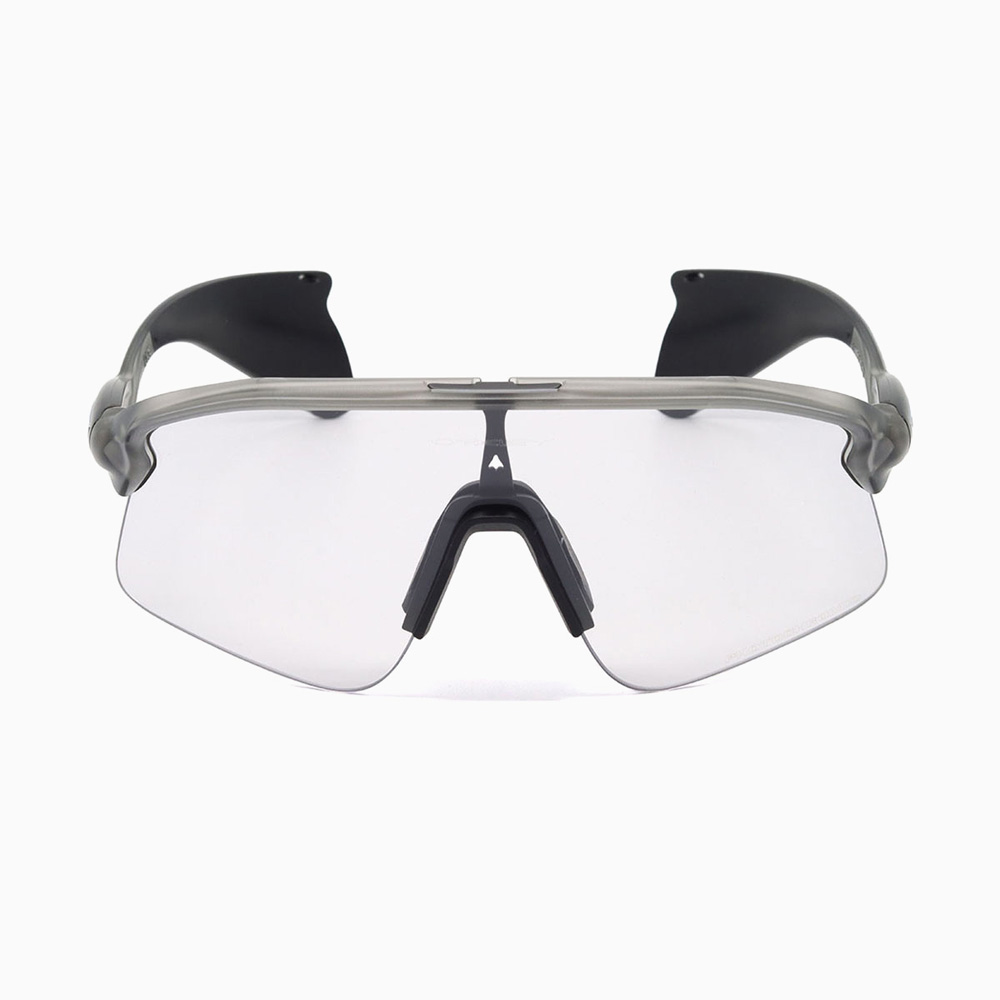 Сонцезахисні окуляри OAKLEY OO 9517-0839 137